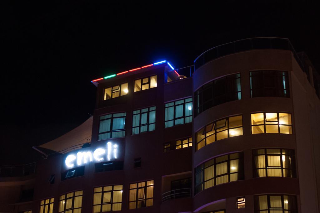 Eddy Suites, Emeli Hotel Nairobi Dış mekan fotoğraf
