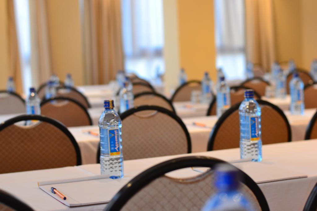 Eddy Suites, Emeli Hotel Nairobi Dış mekan fotoğraf