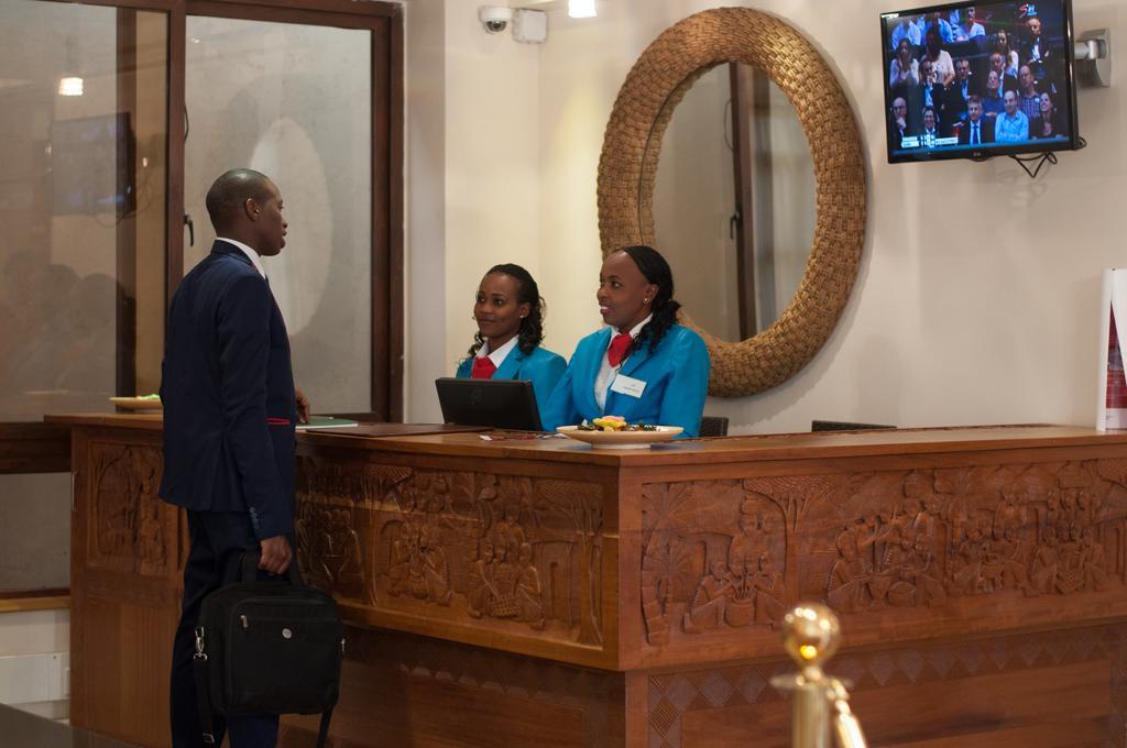 Eddy Suites, Emeli Hotel Nairobi Dış mekan fotoğraf