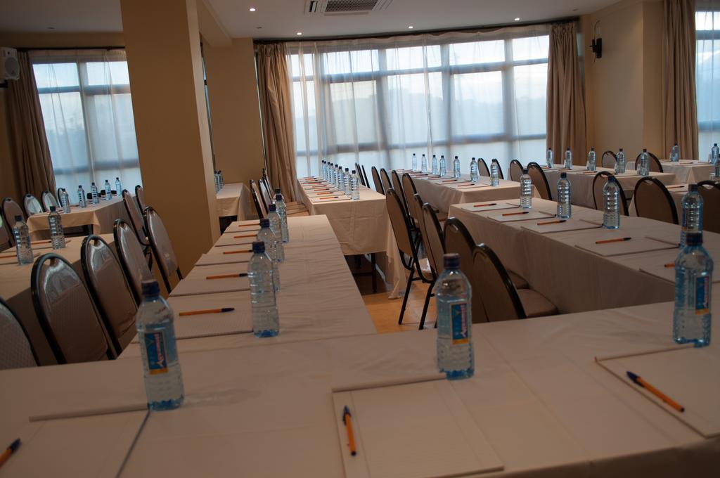 Eddy Suites, Emeli Hotel Nairobi Dış mekan fotoğraf