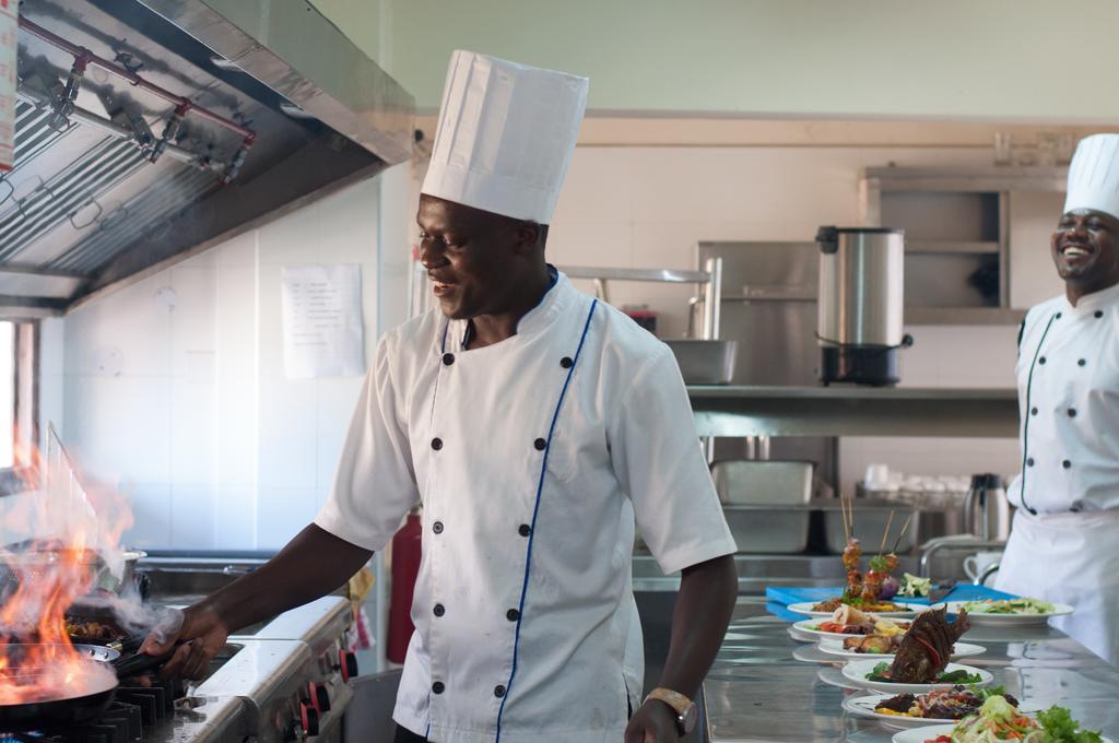 Eddy Suites, Emeli Hotel Nairobi Dış mekan fotoğraf